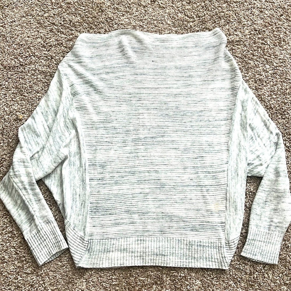 Lolë reversible sweater